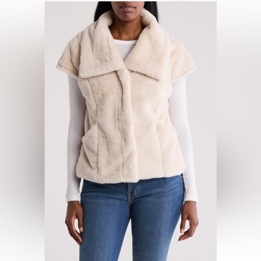 Democracy Cream Faux Fur Vest wide collar